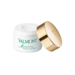 Moisturizing with a Mask